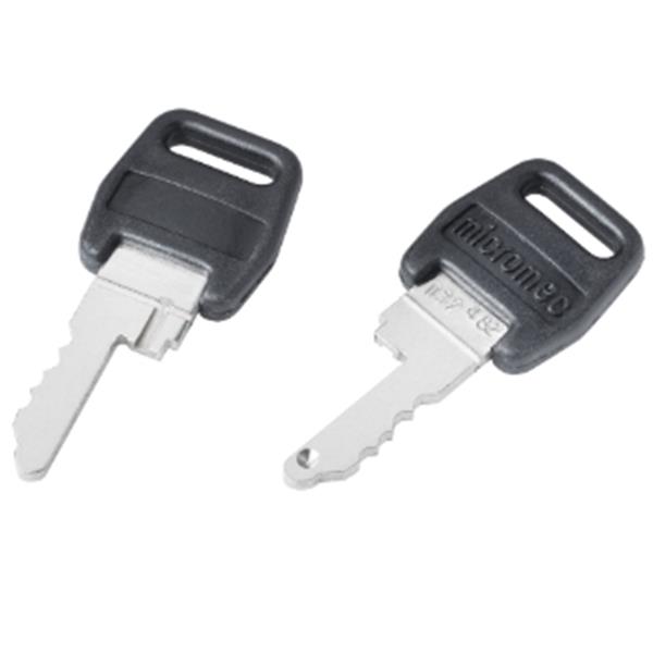德國SIEMENS西門子 人機(jī)界面HMI   6AV2124-1QC02-0AX1